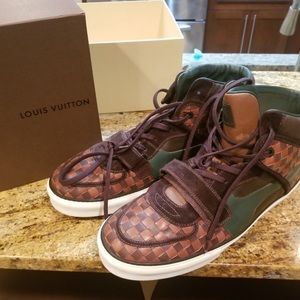 Like New Louis Vuitton Boots/Sneakers